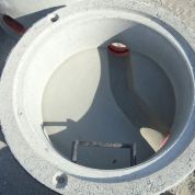 Šachtové dno na potrubí DN110 300 lomové